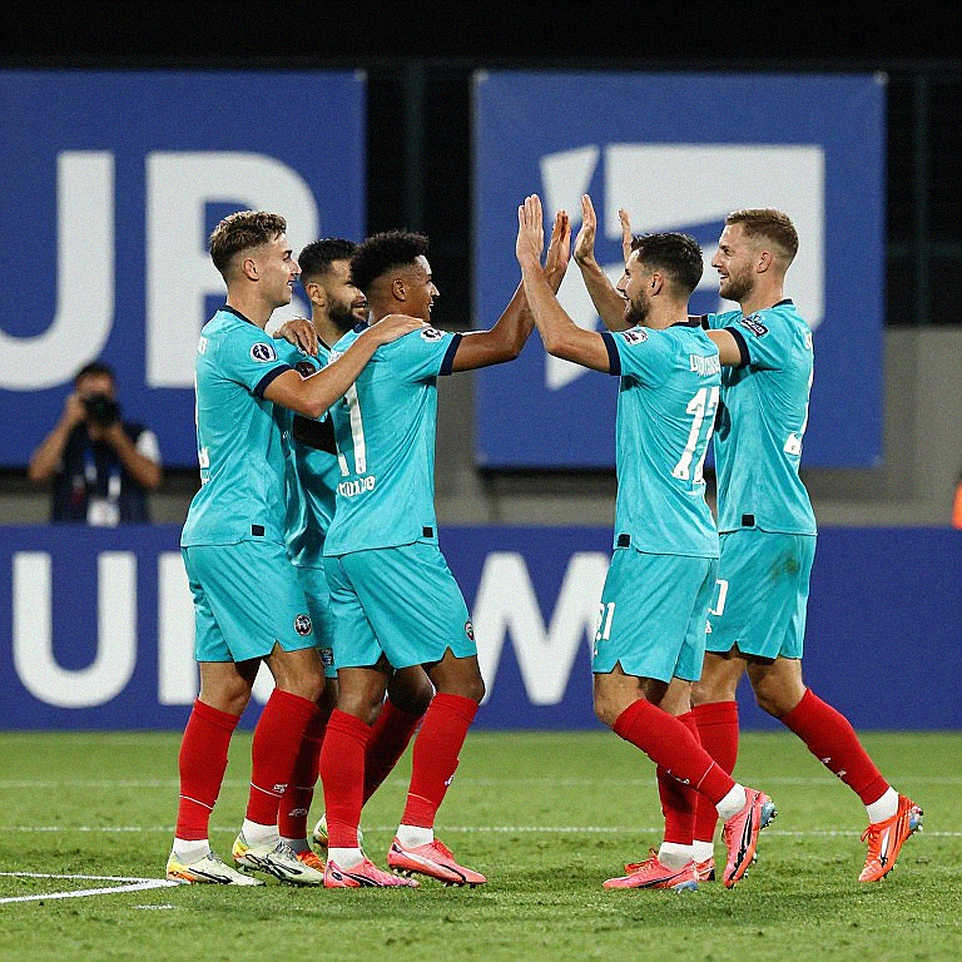 Indonesia đè bẹp Bangladesh 9-2: Mitchell Baker ghi 5 bàn và vết nứt không ai muốn nhìn