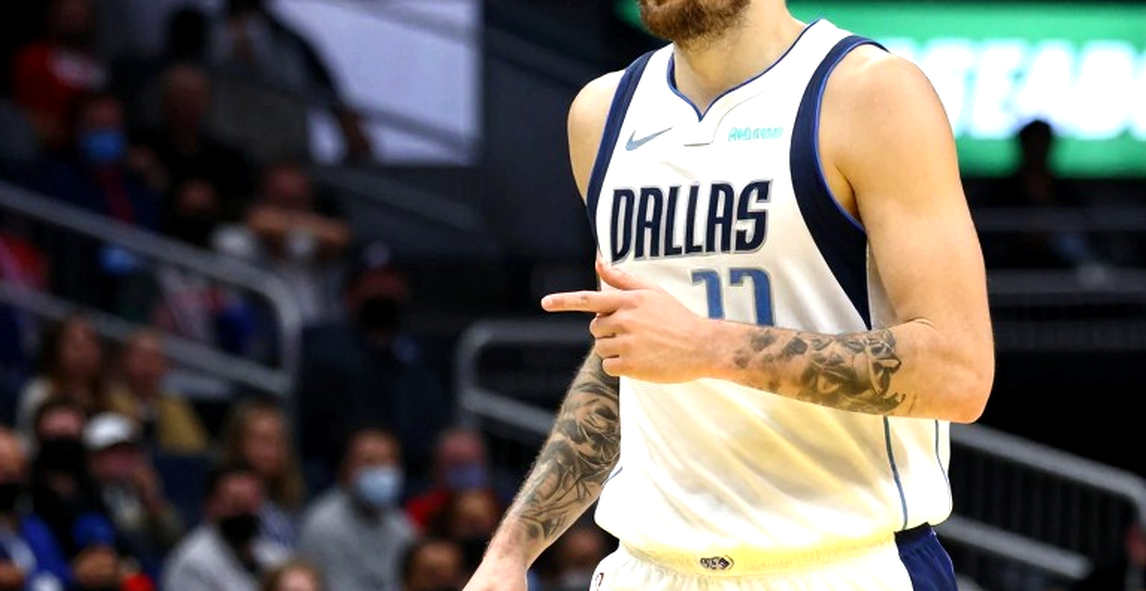 NBA Fantasy: Salary Cap Edition và bài học chọn người trong giới hạn một trăm triệu đô