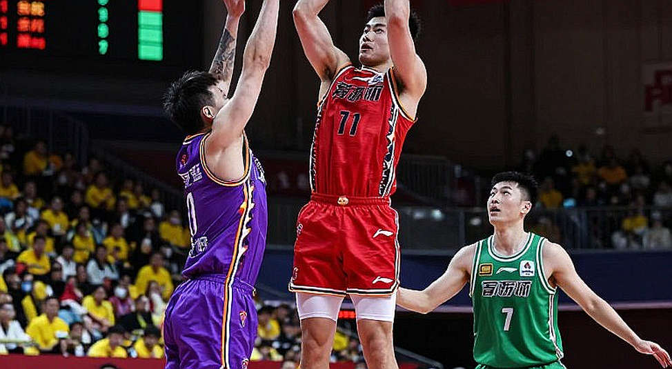 Johnny Juzang: "Tôi Biết Tầm Quan Trọng Của Tarık Biberovic Nhưng..."