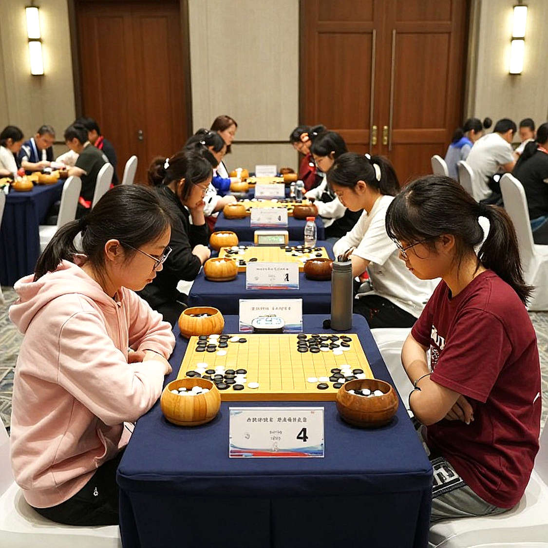 Olympiad Cờ vua 2026: Ấn Độ bảo vệ ngôi vương, Gukesh và Sindarov đối đầu trước thềm chung kết thế giới