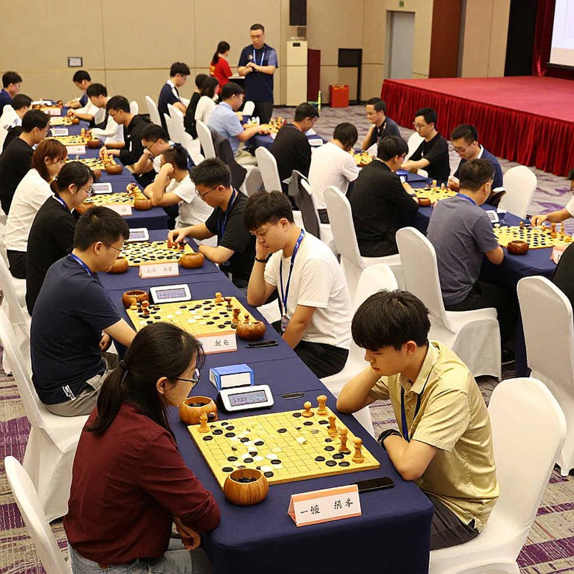 Olympiad Cờ vua 2026: Ấn Độ bảo vệ ngôi vương, Gukesh và Sindarov đối đầu trước thềm chung kết thế giới
