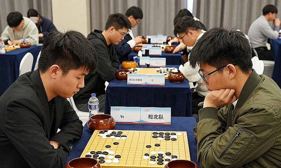 Olympiad Cờ vua 2026: Ấn Độ bảo vệ ngôi vương, Gukesh và Sindarov đối đầu trước thềm chung kết thế giới
