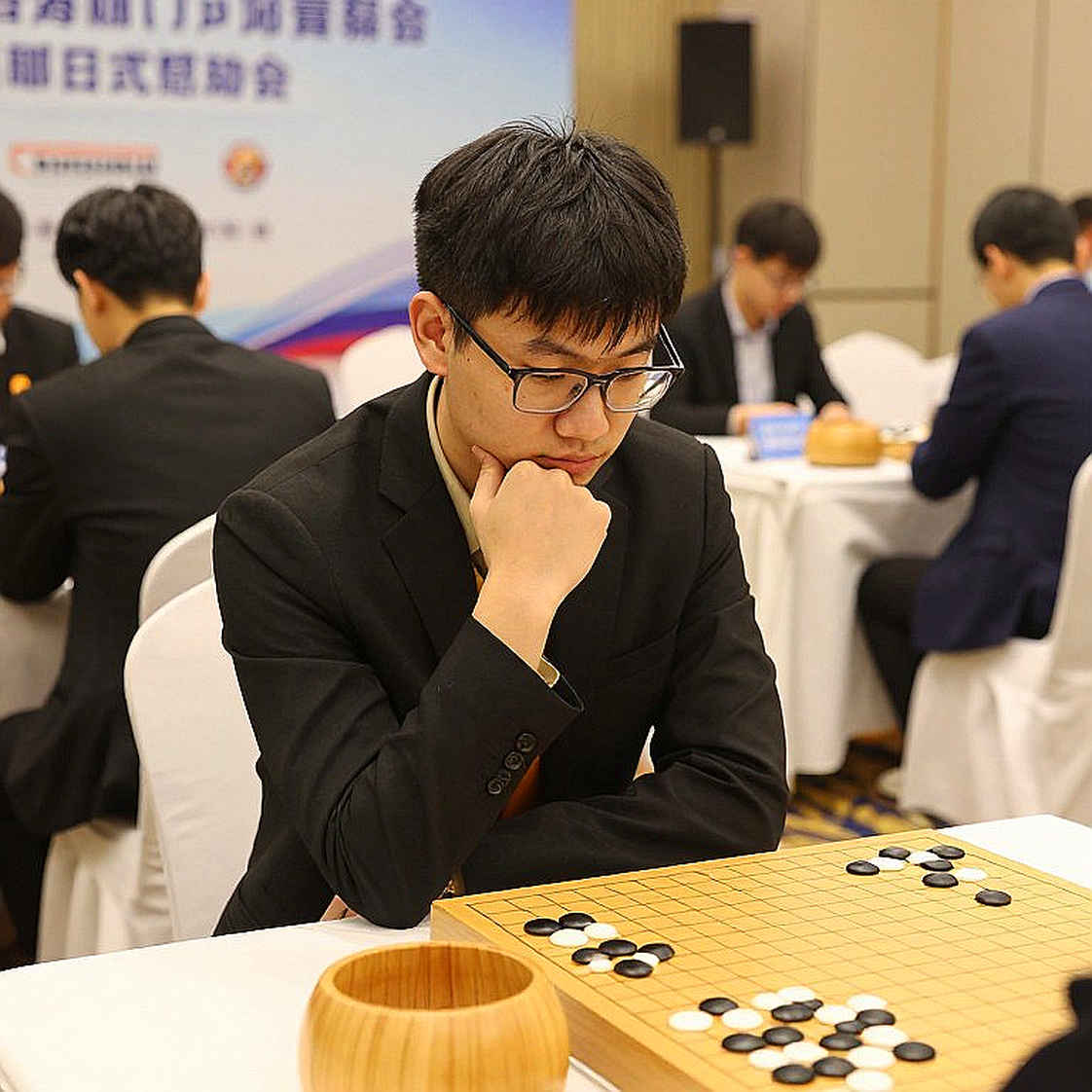 Carlsen Returns, Gukesh Withdraws: The Billion-Dollar Storm Before the Olympiad Carlsen Returns, Gukesh Withdraws: The Billion-Dollar Storm Before the Olympiad