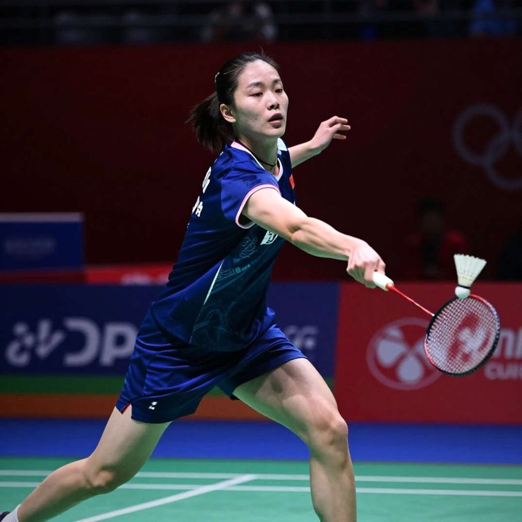Việt Nam Open 2026 Super 100: Nguyễn Tiến Minh 43 tuổi thắng vòng loại nhờ khai thác điểm yếu singles của Nguyễn Hoàng Thái Sơn