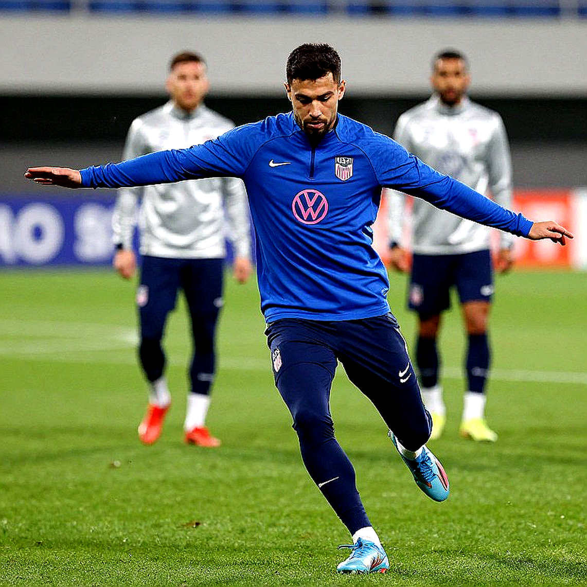 Deadline day 2026: Alvarez, Fernandez và cuộc tái thiết của những ông lớn