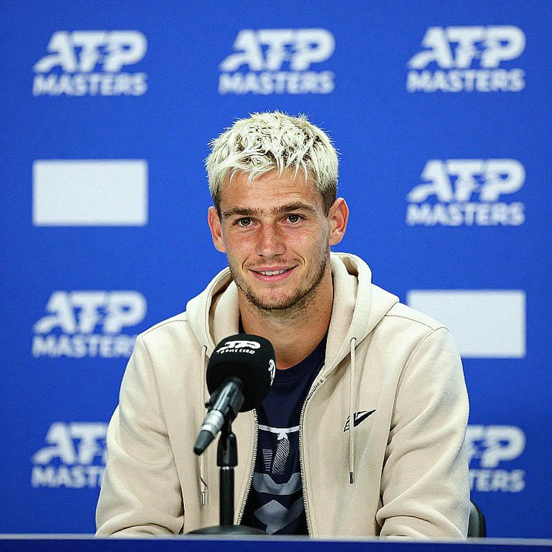 US Open ngày mưa: Pegula và Muchova gửi tín hiệu đáng sợ, Badosa vượt qua cơn ác mộng gián đoạn